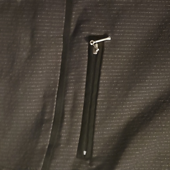 💖 $5 add to bundle Suzy Shier pin stipe pull on pants with front zip pockets💖 - Picture 3 of 6